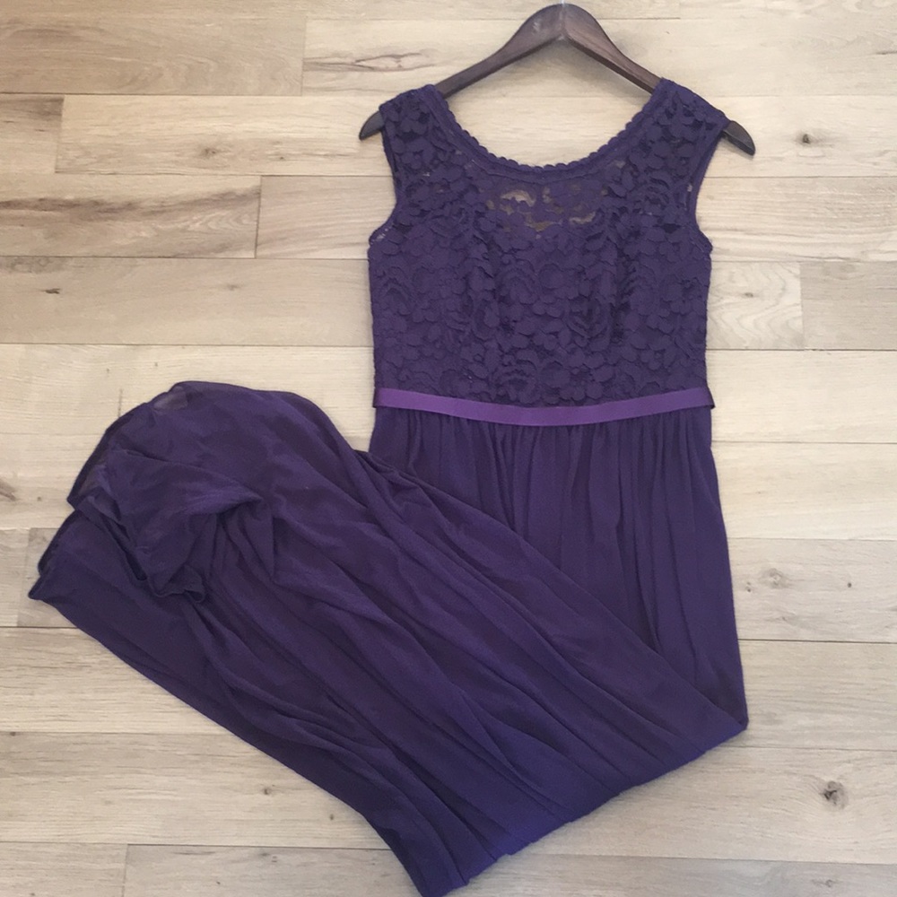 David's Bridal LONG BRIDESMAID DRESS F19328
